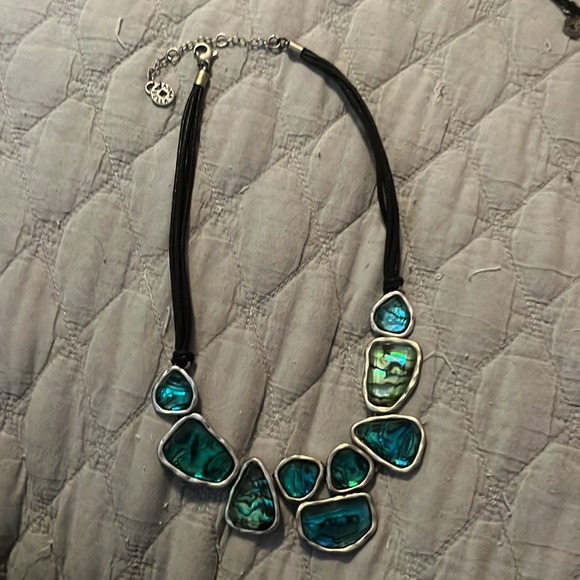 Karma Bella reversible necklace - Picture 3 of 4